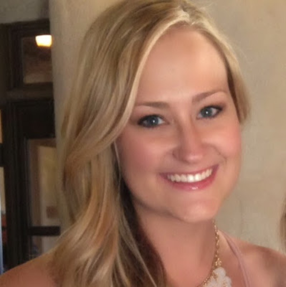 Meet your Posher, Caitlin